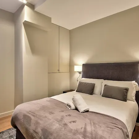 Appartamento Urbanflat 75 - Grand Near Jardin Du Luxembourg Parigi