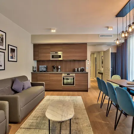 Appartamento Urbanflat 75 - Grand Near Jardin Du Luxembourg Parigi
